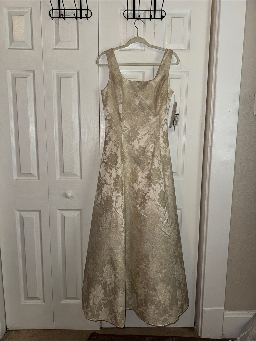 Scott McClintock Ivory/Gold Floral A-Line Wedding Dress